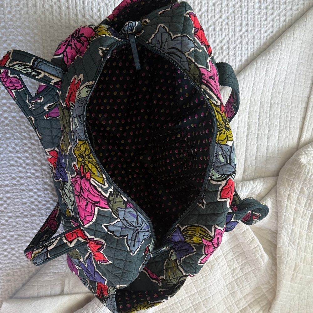 Floral Quilted Vera Bradley Duffel - Picture 5 of 5